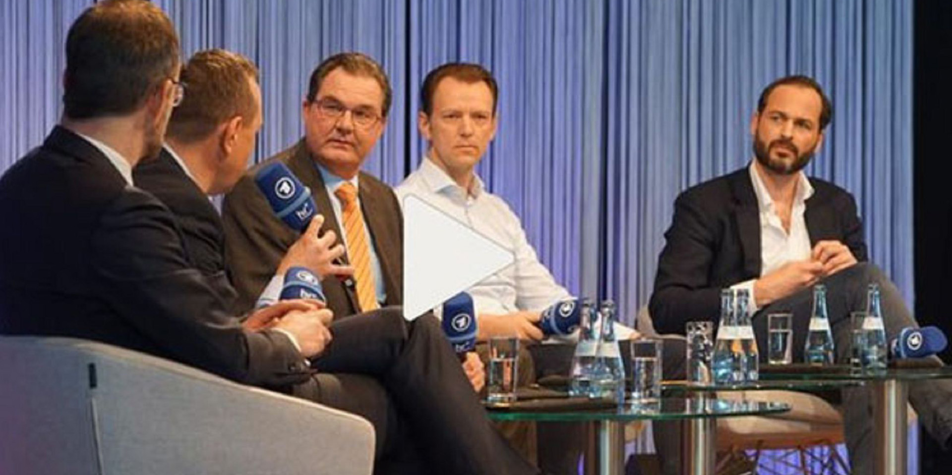 Phoenix Podium invest